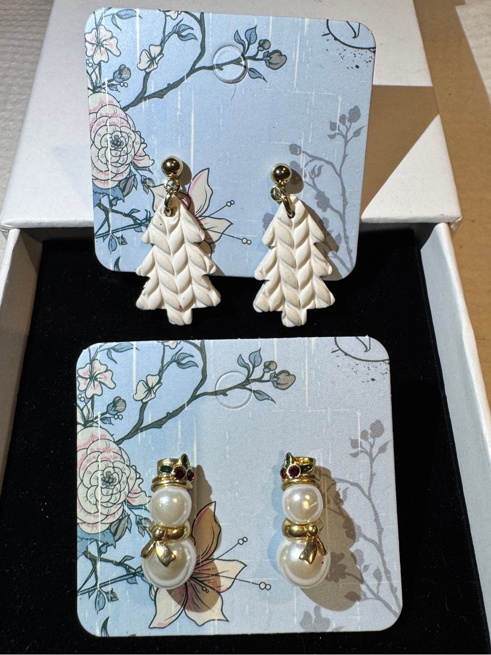 AVON Elegant White Leaf and Pearl Drop Earring Set